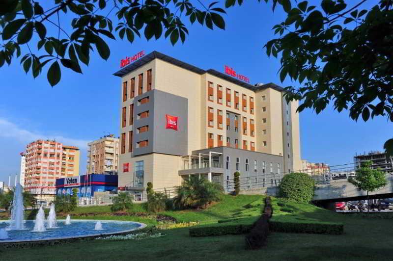 Hotel Ibis Adana Exterior foto